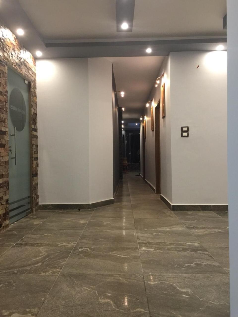 H100 Pyramids View Hostel Giza Bagian luar foto